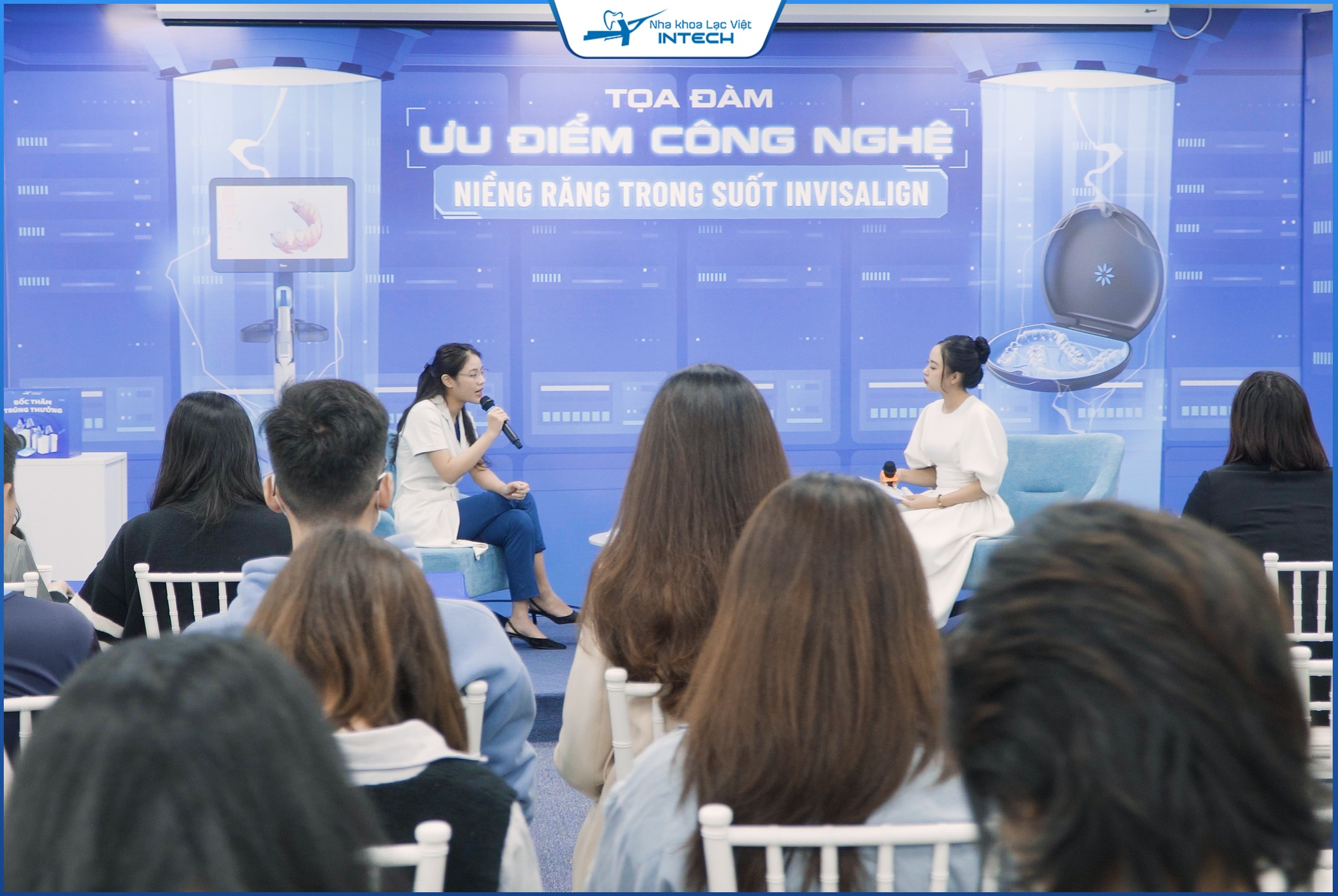 Bác sĩ Nguyễn Hoàng Linh chia sẻ tại Talkshow Ngày hội niềng răng Invisalign