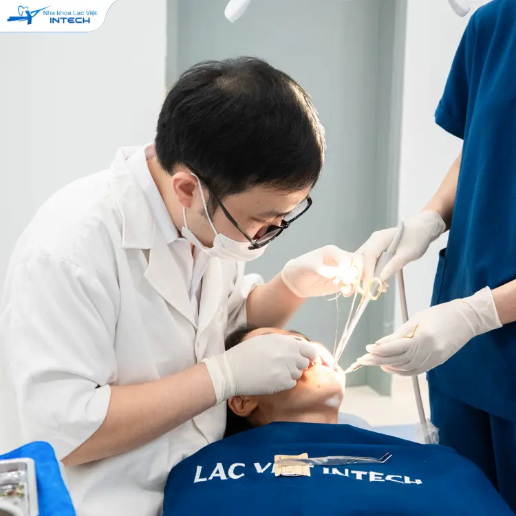 7 phút là thời gian trung bình để cấy 1 trụ Implant