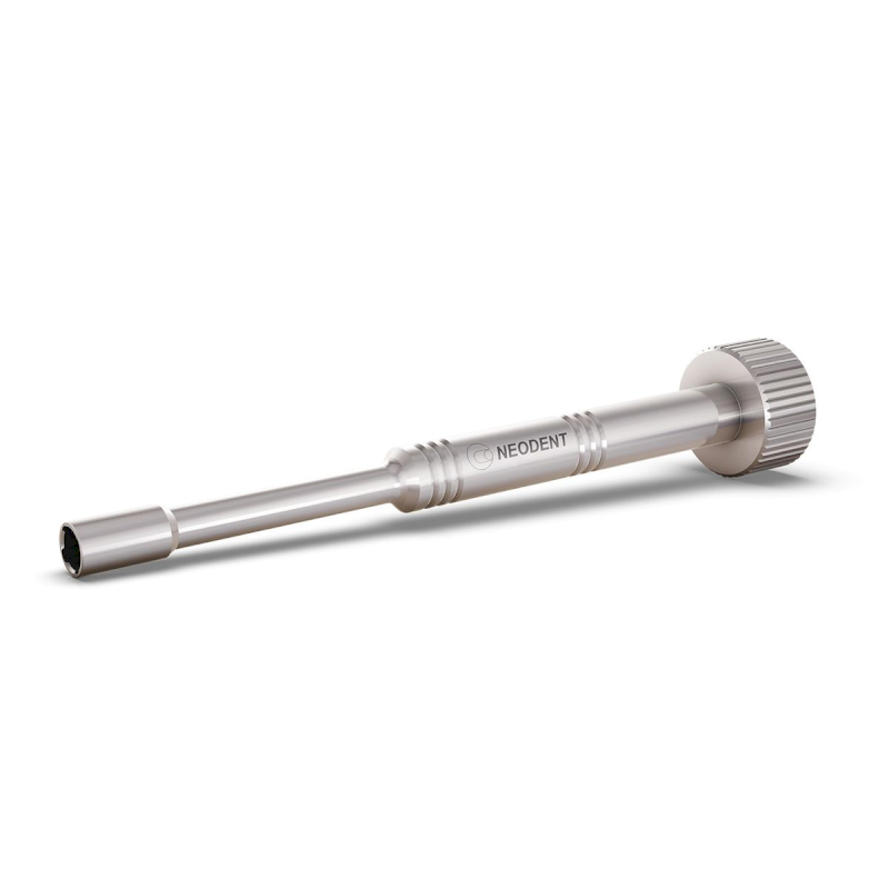 Tay vặn Implant được tiệt trùng và đóng gói sau khi sử dụng 