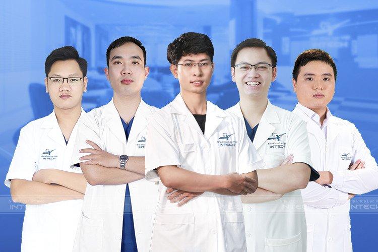Đội ngũ chuyên gia trồng răng Implant tại Nha khoa Lạc Việt Intech