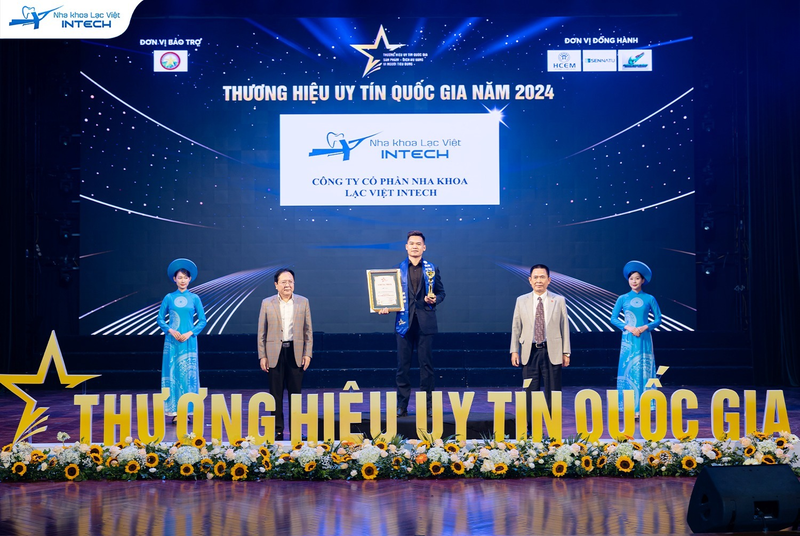 Năm 2024, Lạc Việt Intech được vinh danh trong Top 10 thương hiệu uy tín quốc gia năm 2024 