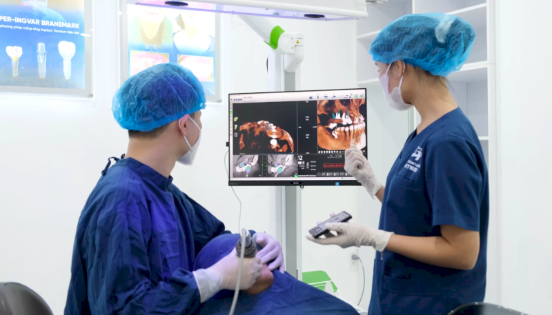 3+ máy cấy ghép Implant tiên tiến mang lại cảm giác trồng răng êm ái
