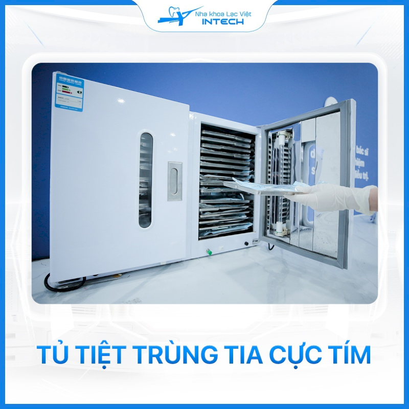 Tủ tiệt trùng đảm bảo các dụng cụ phẫu thuật luôn vô trùng